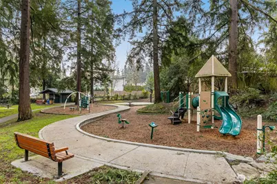 12908 NE 70th Place, Kirkland, WA 98033 - Photo 36