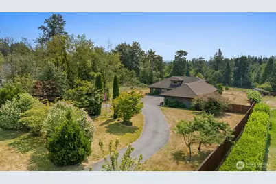 20919 SE 202nd Street, Renton, WA 98058 - Photo 2