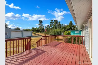 20215 P Place, Ocean Park, WA 98640 - Photo 4