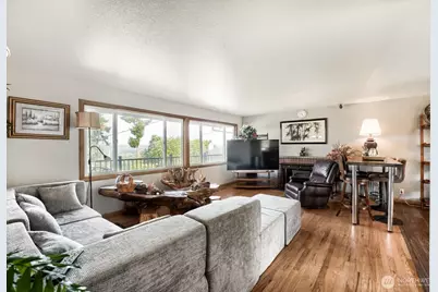 4329 S 239th Pl, Kent, WA 98032 - Photo 4