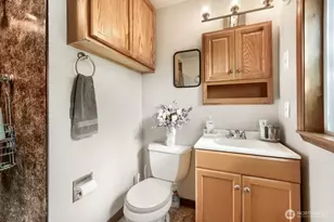 4329 S 239th Pl, Kent, WA 98032 - Photo 16