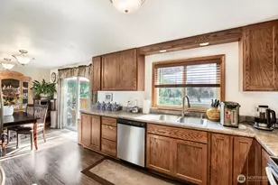 4329 S 239th Pl, Kent, WA 98032 - Photo 10