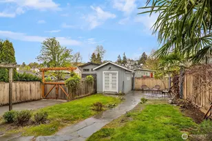 227 29th Ave E, Seattle, WA 98112 - Photo 34