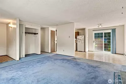 613 NW Hyak Drive, Oak Harbor, WA 98277 - Photo 6