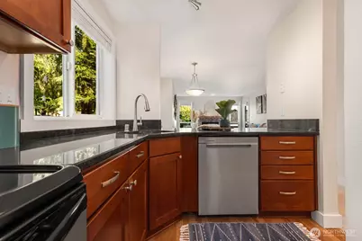 8615 238th Street SW #H201, Edmonds, WA 98026 - Photo 10