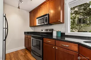 8615 238th Street SW, Edmonds, WA 98026 - Photo 8