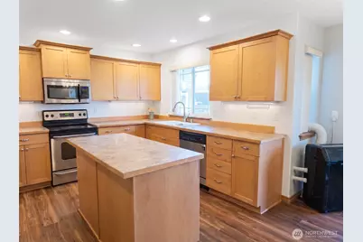 6204 Pacific Heights Drive, Ferndale, WA 98248 - Photo 8