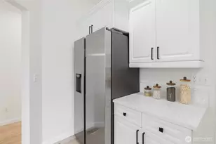 6909 38th St Ct W, University Place, WA 98466 - Photo 10