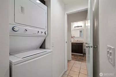 8408 18th Avenue W #12-101, Everett, WA 98204 - Photo 16