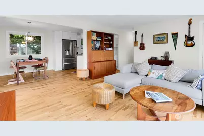 5625 SW Teig Place, Seattle, WA 98116 - Photo 12