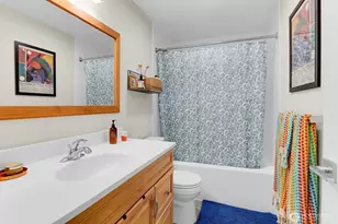 5625 SW Teig Pl, Seattle, WA 98116 - Photo 18