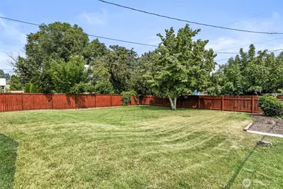 615 S 21st Avenue, Yakima, WA 98908 - Photo 28
