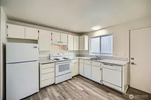 1031 1045 SW 122nd St, Seattle, WA 98146 - Photo 32