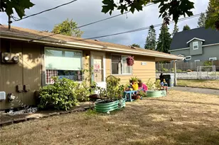 1004 15th Ave, Milton, WA 98354 - Photo 2