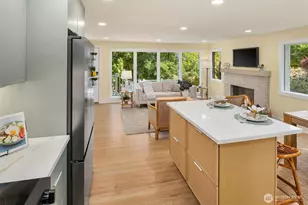 9119 17th Ave NE, Seattle, WA 98115 - Photo 10