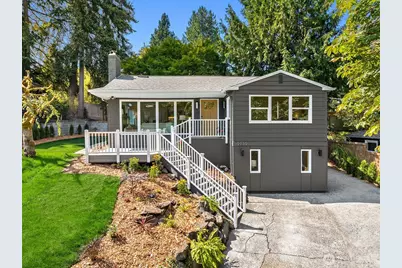 9119 17th Avenue NE, Seattle, WA 98115 - Photo 1