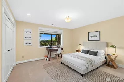 12530 Holmes Point Drive NE, Kirkland, WA 98034 - Photo 28
