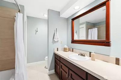 12530 Holmes Point Drive NE, Kirkland, WA 98034 - Photo 22