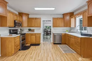 606 N 16th Ave, Kelso, WA 98626 - Photo 8