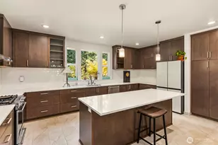 720 Fords Ct NW, Bainbridge Island, WA 98110 - Photo 10