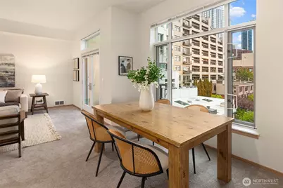 2030 Western Avenue #713, Seattle, WA 98121 - Photo 6