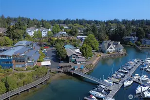141 Parfitt Way SW, Bainbridge Island, WA 98110 - Photo 20