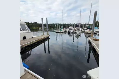 141 Parfitt Way SW #C52, Bainbridge Island, WA 98110 - Photo 2