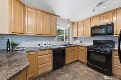 20710 11th Drive SE, Bothell, WA 98012 - Photo 8