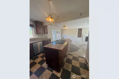 417 161st Street Court E, Tacoma, WA 98445 - Photo 4