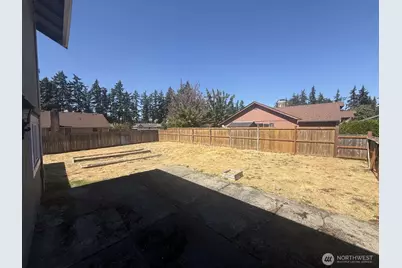 417 161st Street Court E, Tacoma, WA 98445 - Photo 30