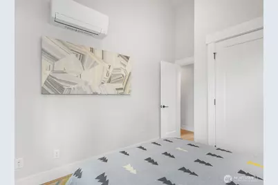 12713 4th Avenue NW, Seattle, WA 98177 - Photo 24