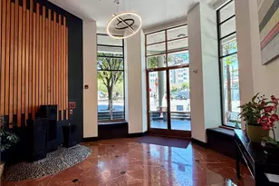 668 S Lane St, Seattle, WA 98104 - Photo 2
