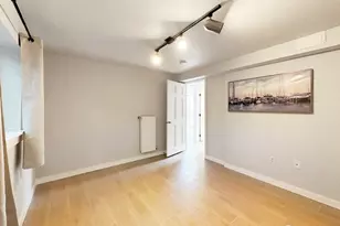 300 NW 47th St, Seattle, WA 98107 - Photo 12