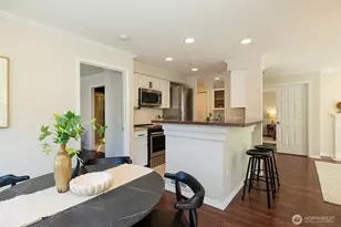 1762 NW 57th St, Seattle, WA 98107 - Photo 8