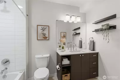 6800 Greenwood Avenue N #303, Seattle, WA 98103 - Photo 14
