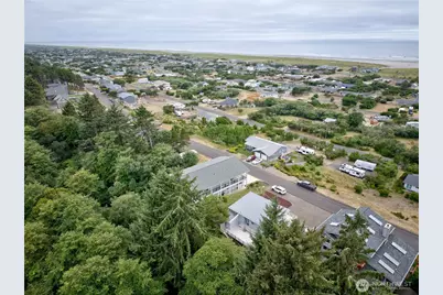 35200 J Place, Ocean Park, WA 98640 - Photo 24