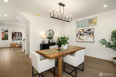 4407 2nd Avenue NE, Seattle, WA 98105 - Photo 10
