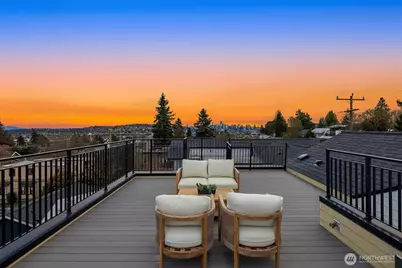 4407 2nd Avenue NE, Seattle, WA 98105 - Photo 18