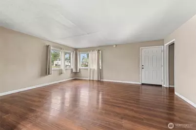 4322 S Lawrence Street, Tacoma, WA 98409 - Photo 2