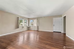 4322 S Lawrence St, Tacoma, WA 98409 - Photo 2