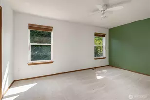 1186 NW Kathleen Dr, Oak Harbor, WA 98277 - Photo 22