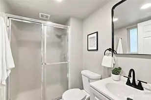 2321 NE Eton Ln, Bremerton, WA 98311 - Photo 20