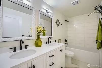 5930 18th Avenue S, Seattle, WA 98108 - Photo 16
