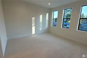 16906 NE 14th St, Bellevue, WA 98008 - Photo 28