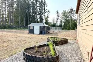 320 E Lonesome Creek Rd, Shelton, WA 98584 - Photo 20