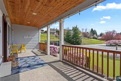 2010 26th Place SE, Puyallup, WA 98372 - Photo 8