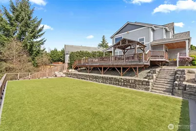 2010 26th Place SE, Puyallup, WA 98372 - Photo 2