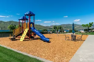 100 Lake Chelan Shores Dr, Chelan, WA 98816 - Photo 30