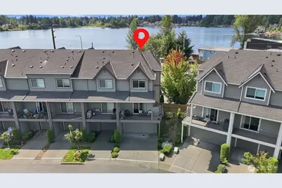 11220 19th Drive SE, Everett, WA 98208 - Photo 2