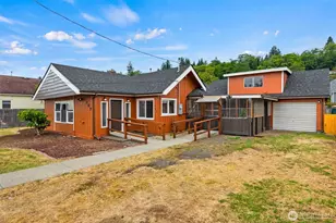 107 Eklund Ave, Hoquiam, WA 98550 - Photo 1